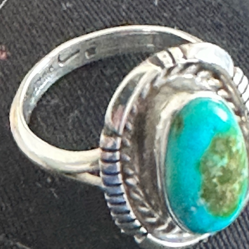 Sterling Silver and Turquoise Native Ring NWOT - Picture 14 of 15